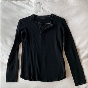 Wings and Horns black Henley